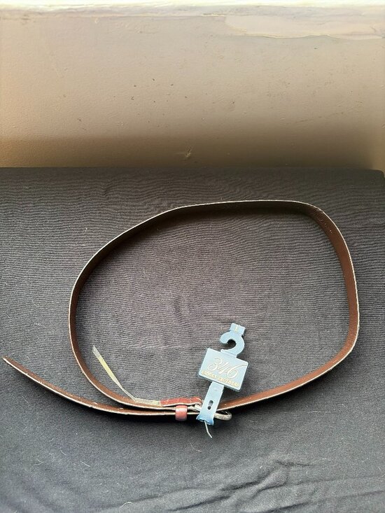 Brooks Brothers women’s Classic Brown Leather Belt main image 6